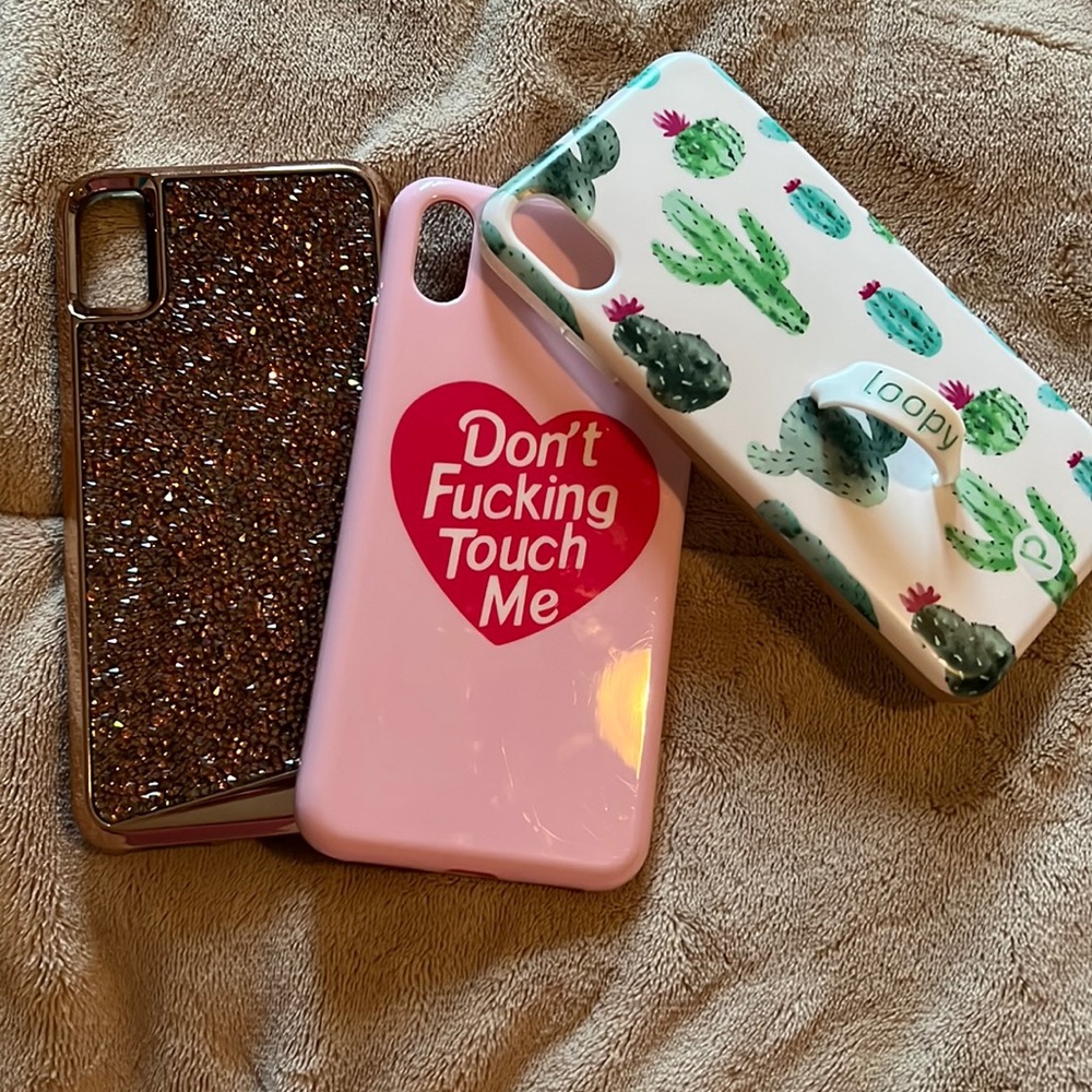 🥰🥰 set off  iPhone X xs max cases .  Like new condition..